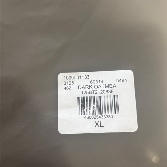 NWT Fear of God Essentials tee shirt - Picture 5 of 5